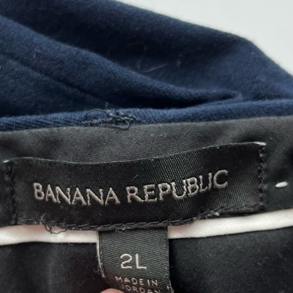 Banana Republic • Navy Sloan Trouser Pants - Picture 9 of 9
